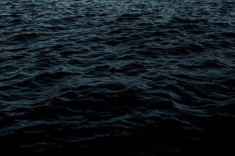 Minimal Minimalist Clean Simple